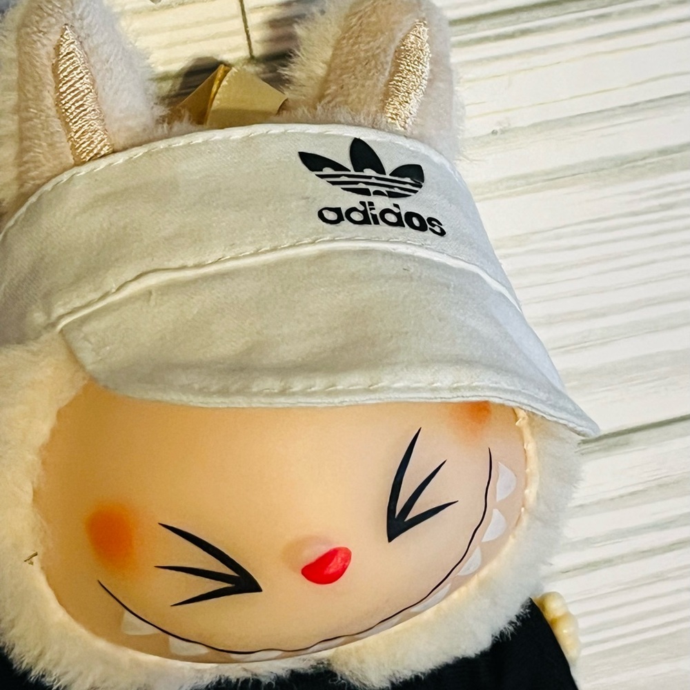 Adidas Labubu outfit - White and Black - Picture 2 of 5